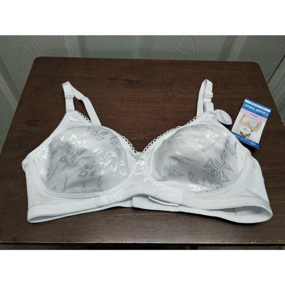 Bestform NWT Size 36B White Wireless Casual Value Lightly Lined Comfort Bra - Picture 1 of 8